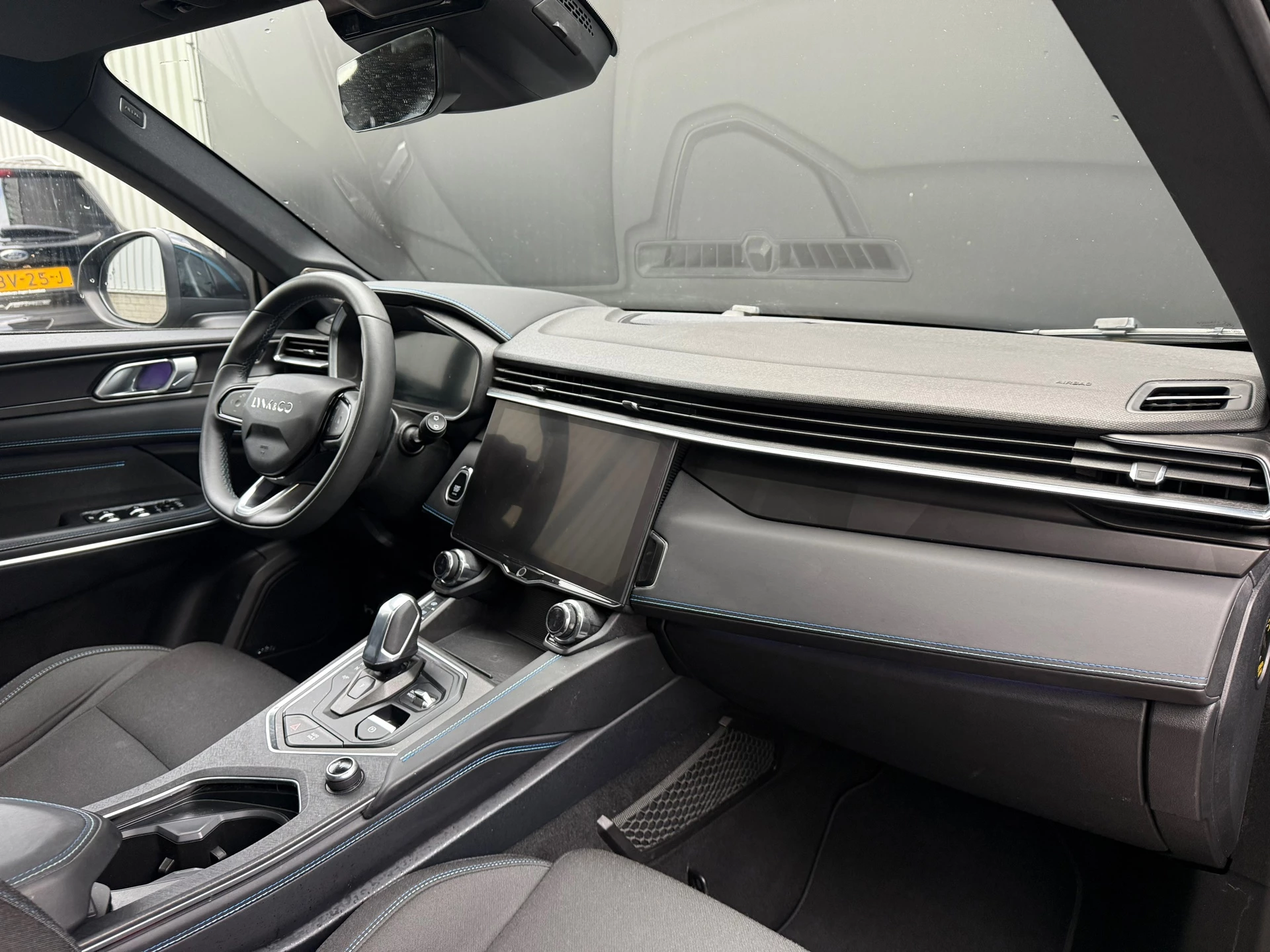 Hoofdafbeelding Lynk & Co 01