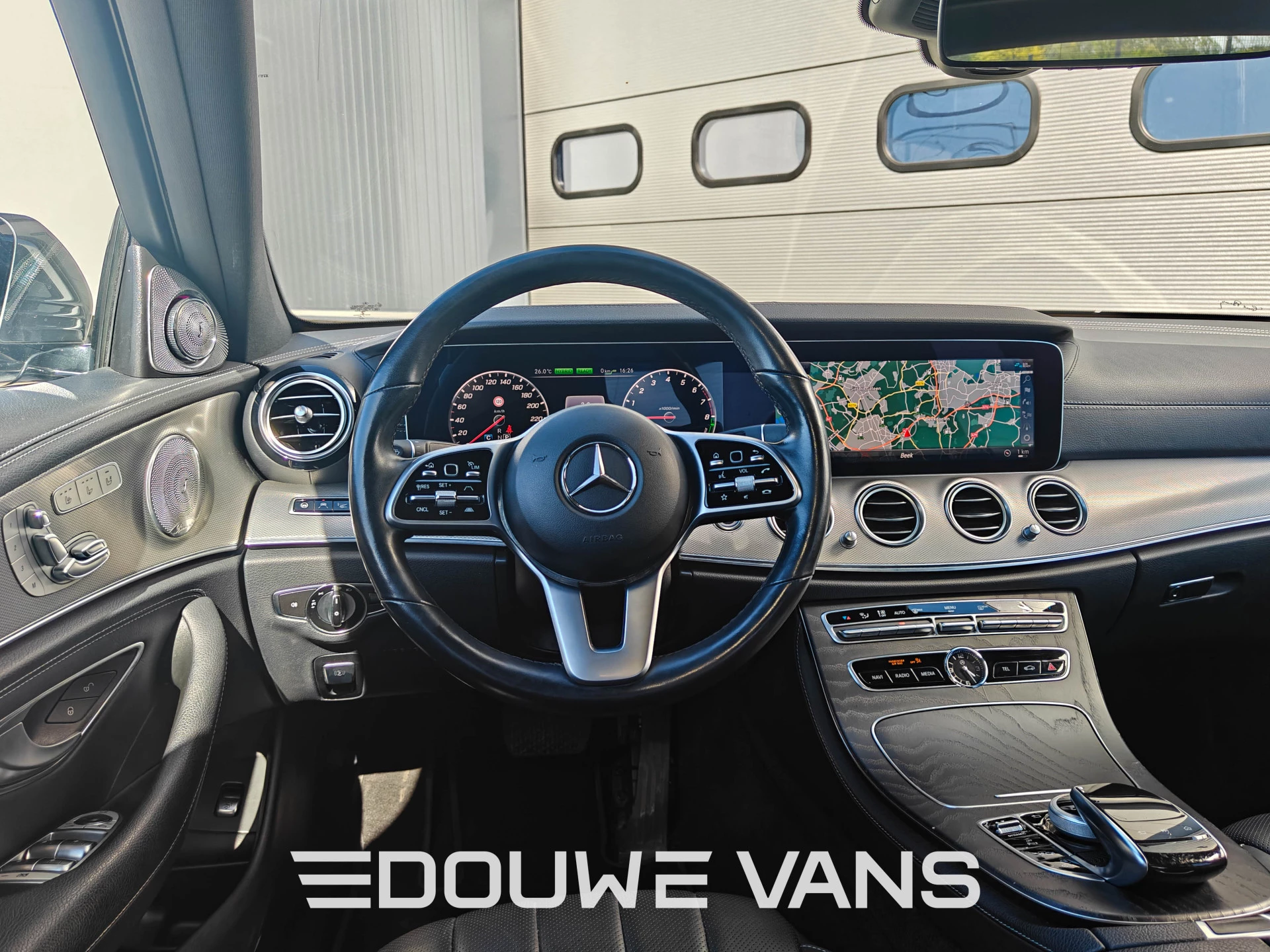 Hoofdafbeelding Mercedes-Benz E-Klasse