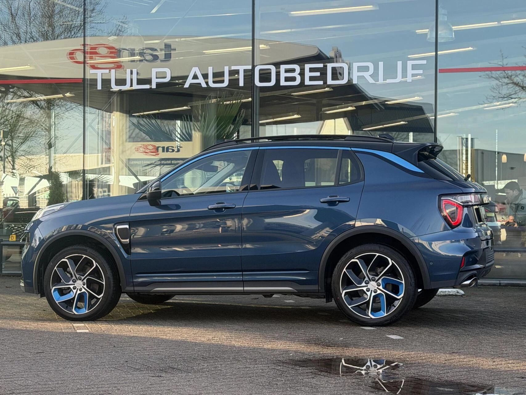 Hoofdafbeelding Lynk & Co 01