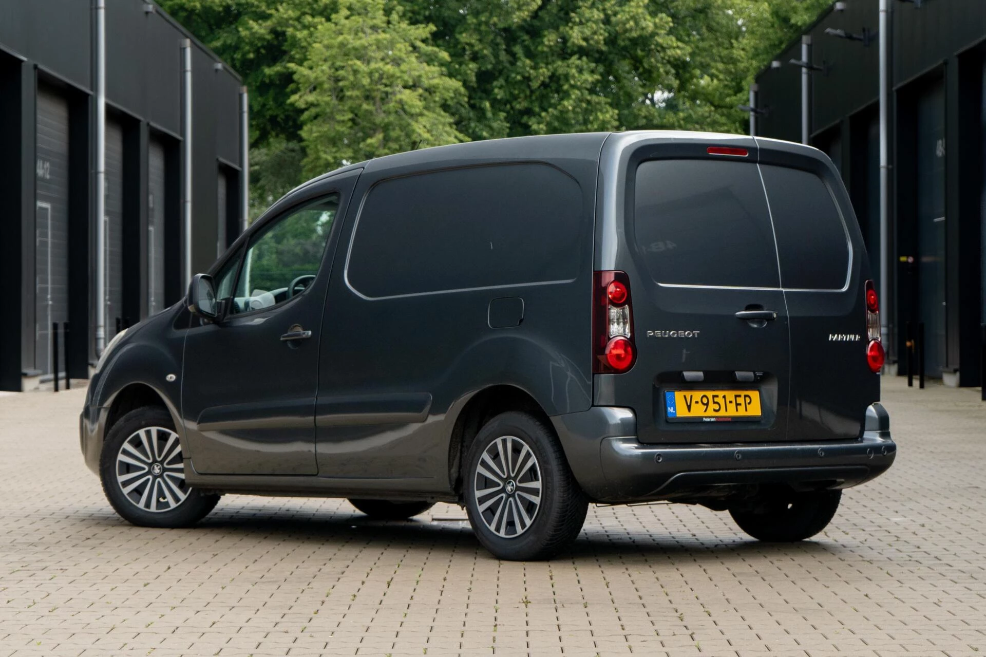 Hoofdafbeelding Peugeot Partner