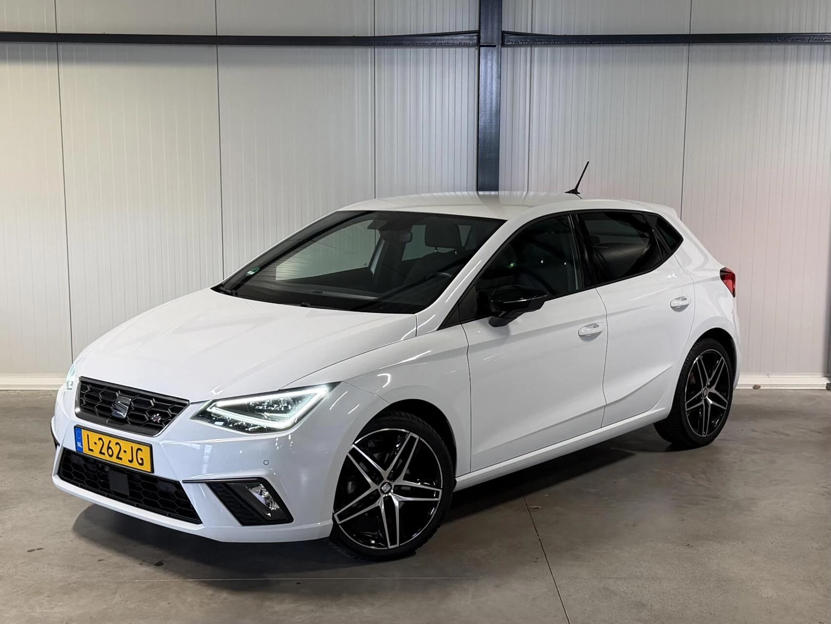 Hoofdafbeelding SEAT Ibiza