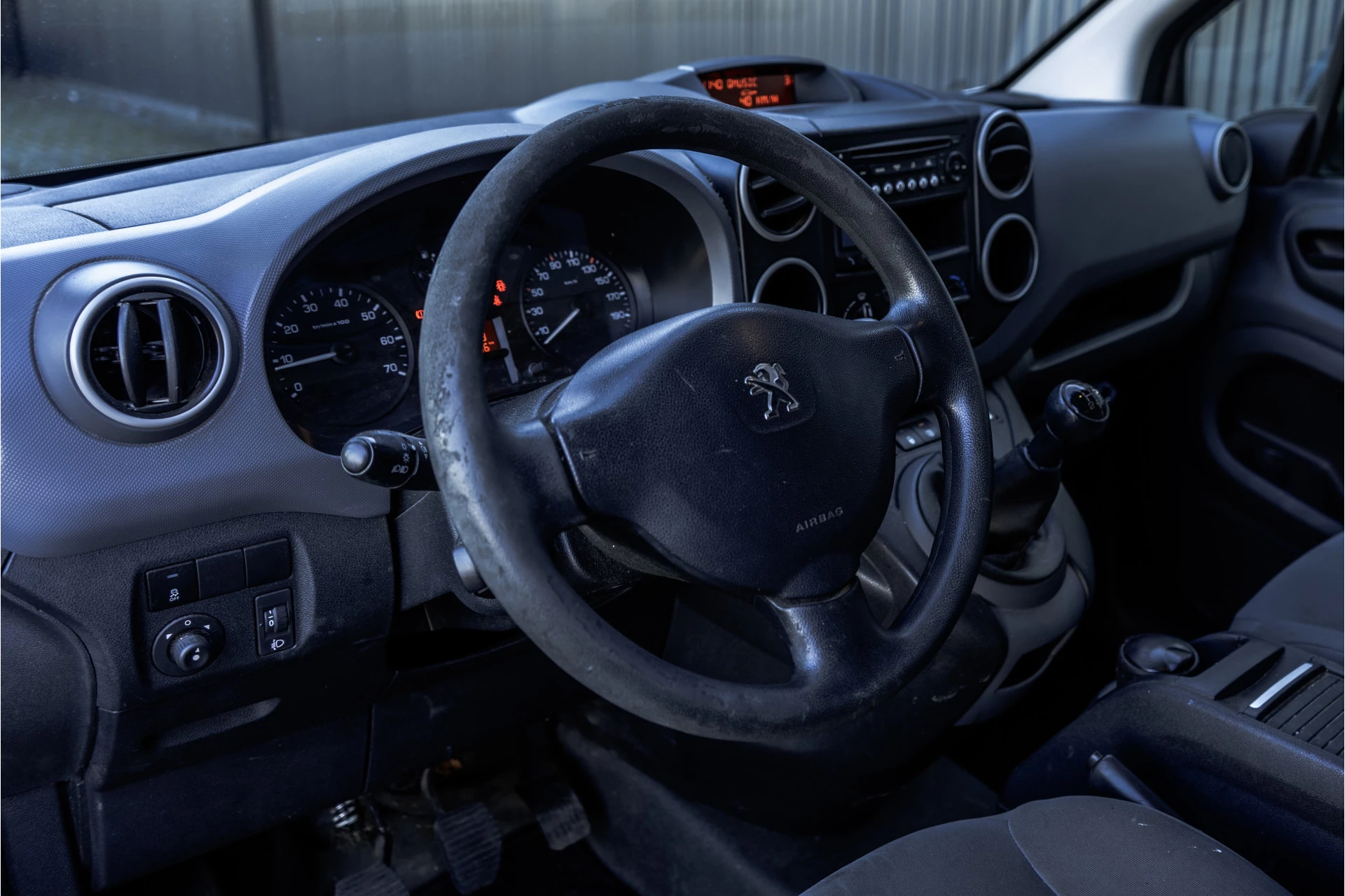 Hoofdafbeelding Peugeot Partner