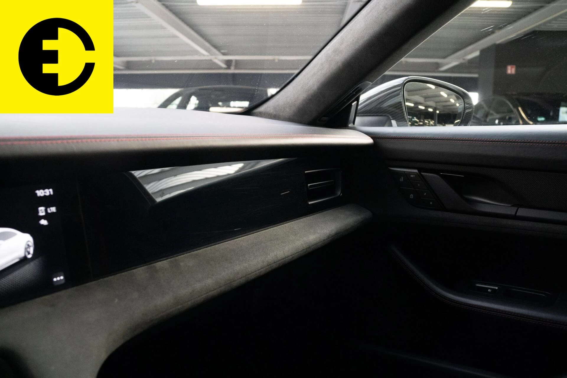 Hoofdafbeelding Porsche Taycan