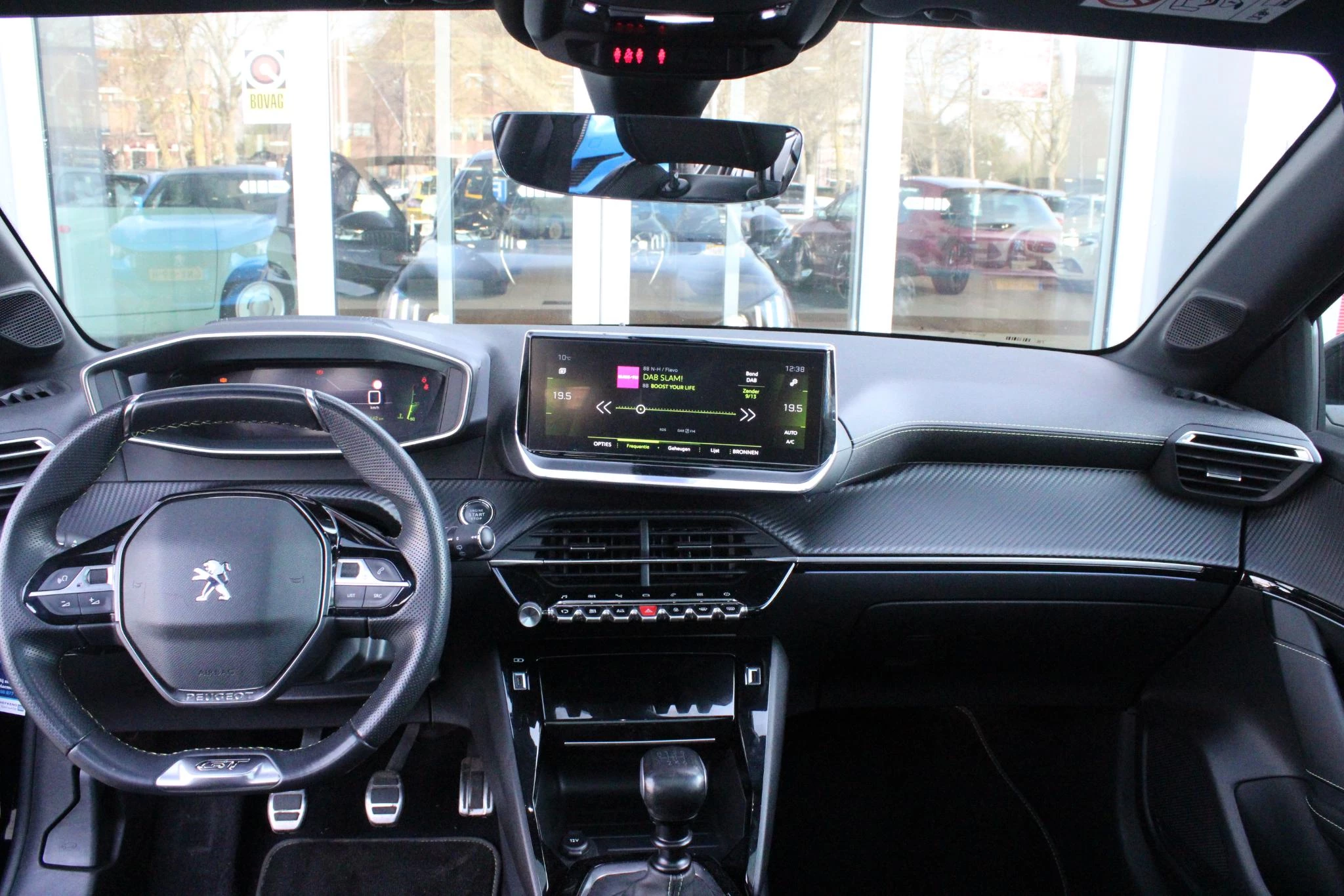 Hoofdafbeelding Peugeot 208