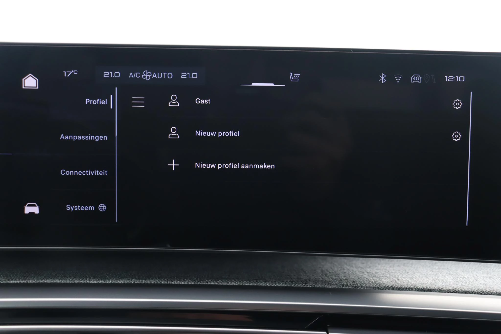 Hoofdafbeelding Peugeot e-3008