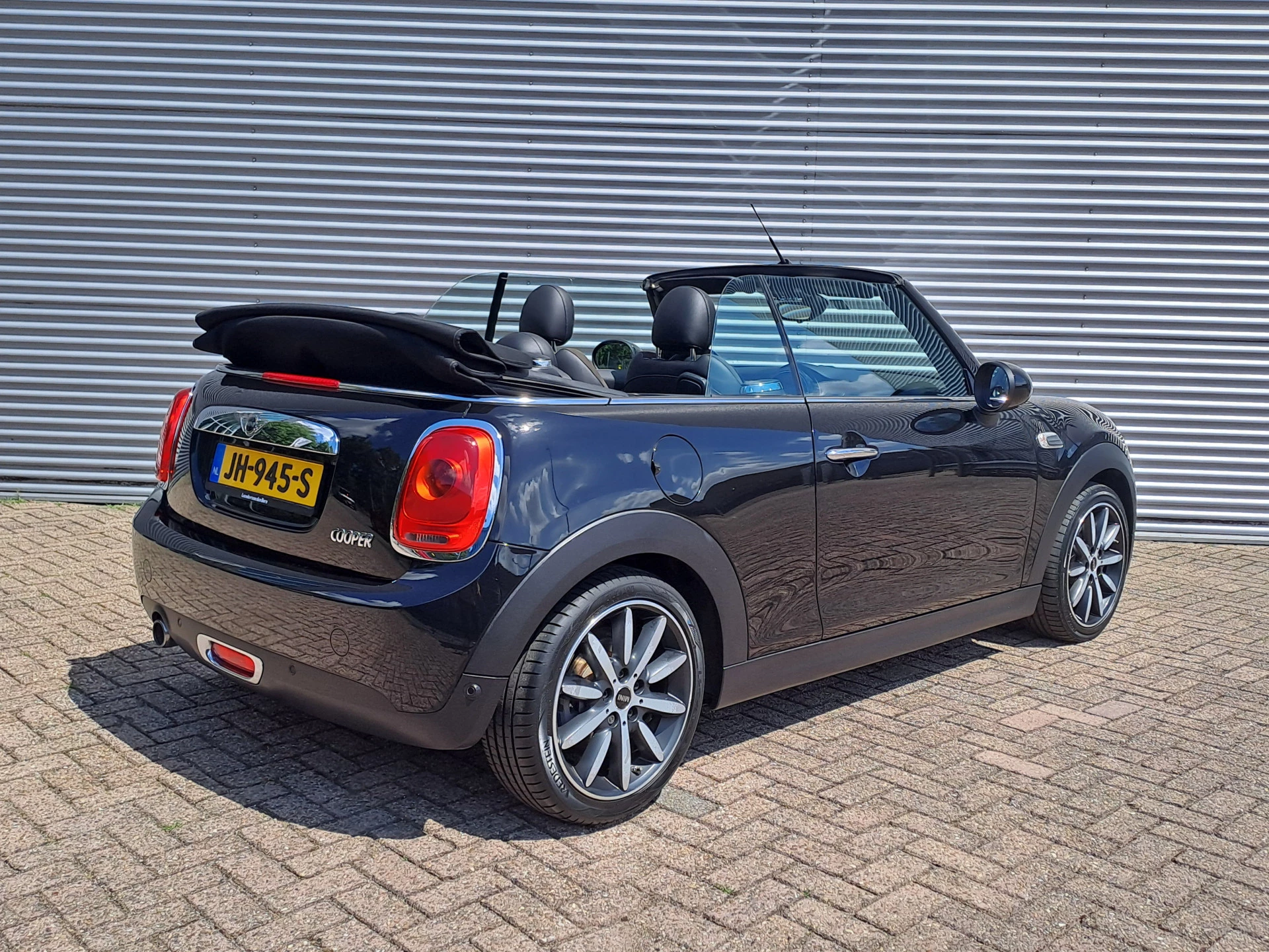 Hoofdafbeelding MINI Cooper Cabrio