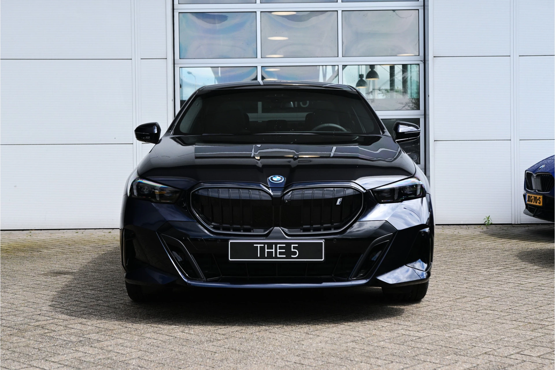Hoofdafbeelding BMW i5