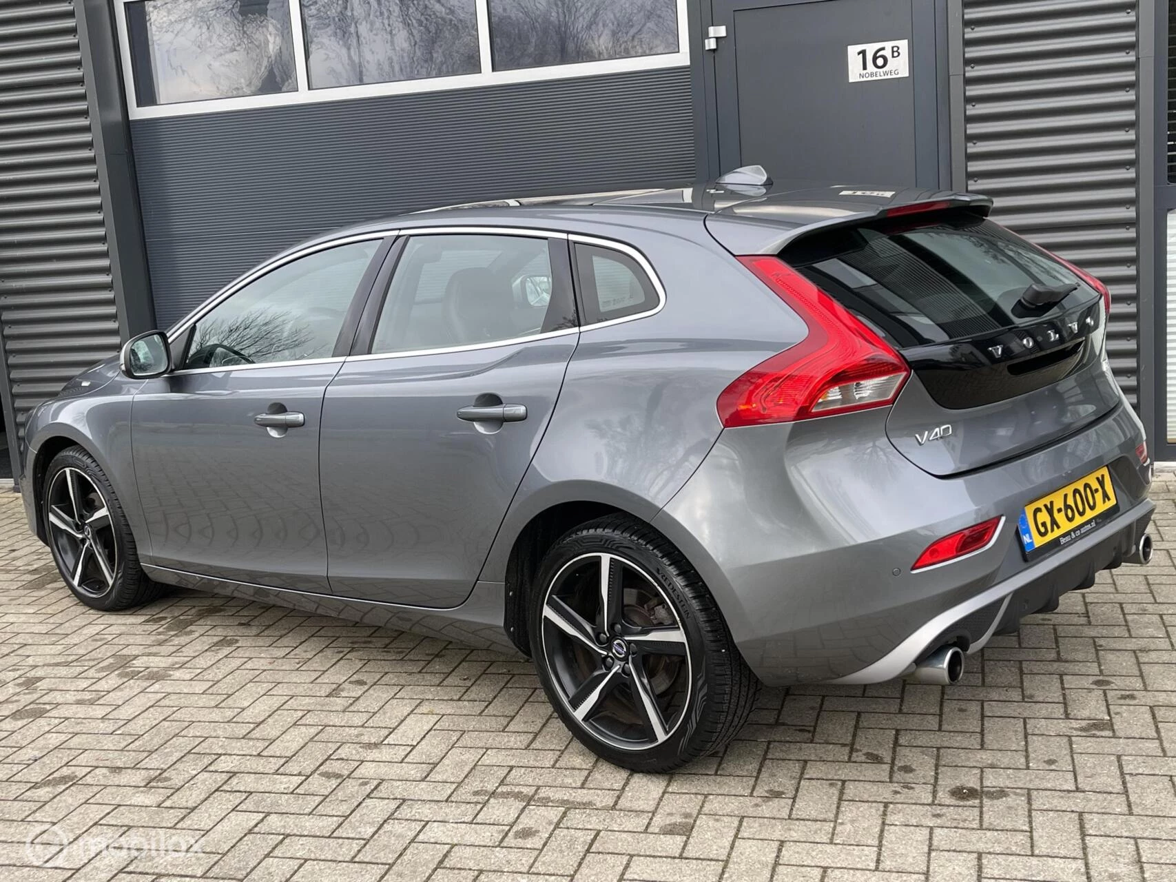 Hoofdafbeelding Volvo V40