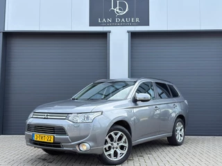 Mitsubishi Outlander 2.0 PHEV Executive Edition / TREKHAAK