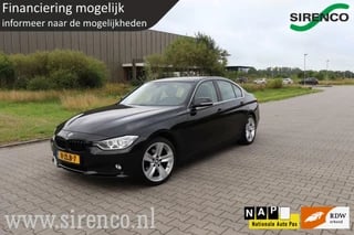 BMW 3-serie 320i  Edition Executive leder sportzetels handbak stoelverwarming navigatie bluetooth climate&cruise control