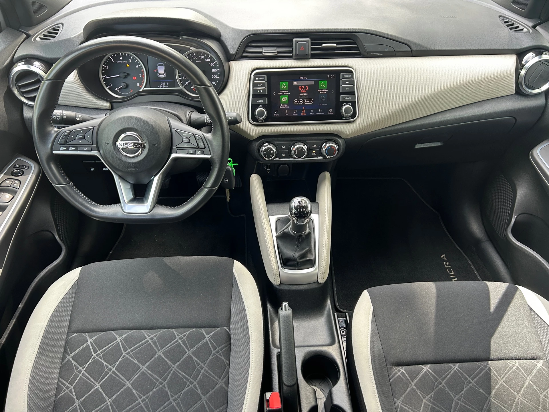 Hoofdafbeelding Nissan Micra