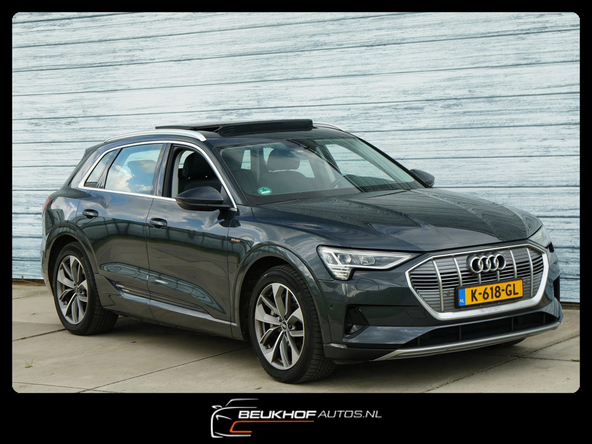 Hoofdafbeelding Audi e-tron