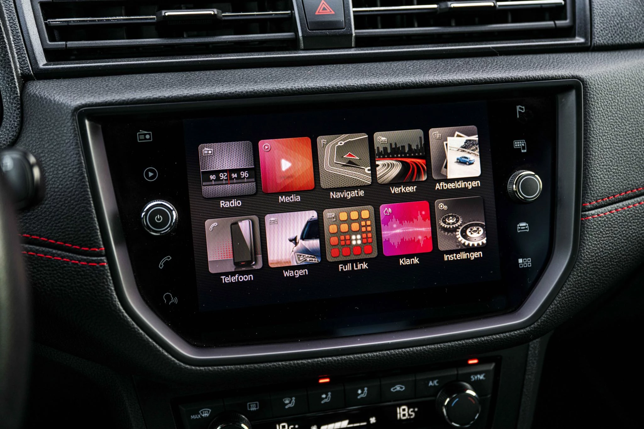 Hoofdafbeelding SEAT Arona