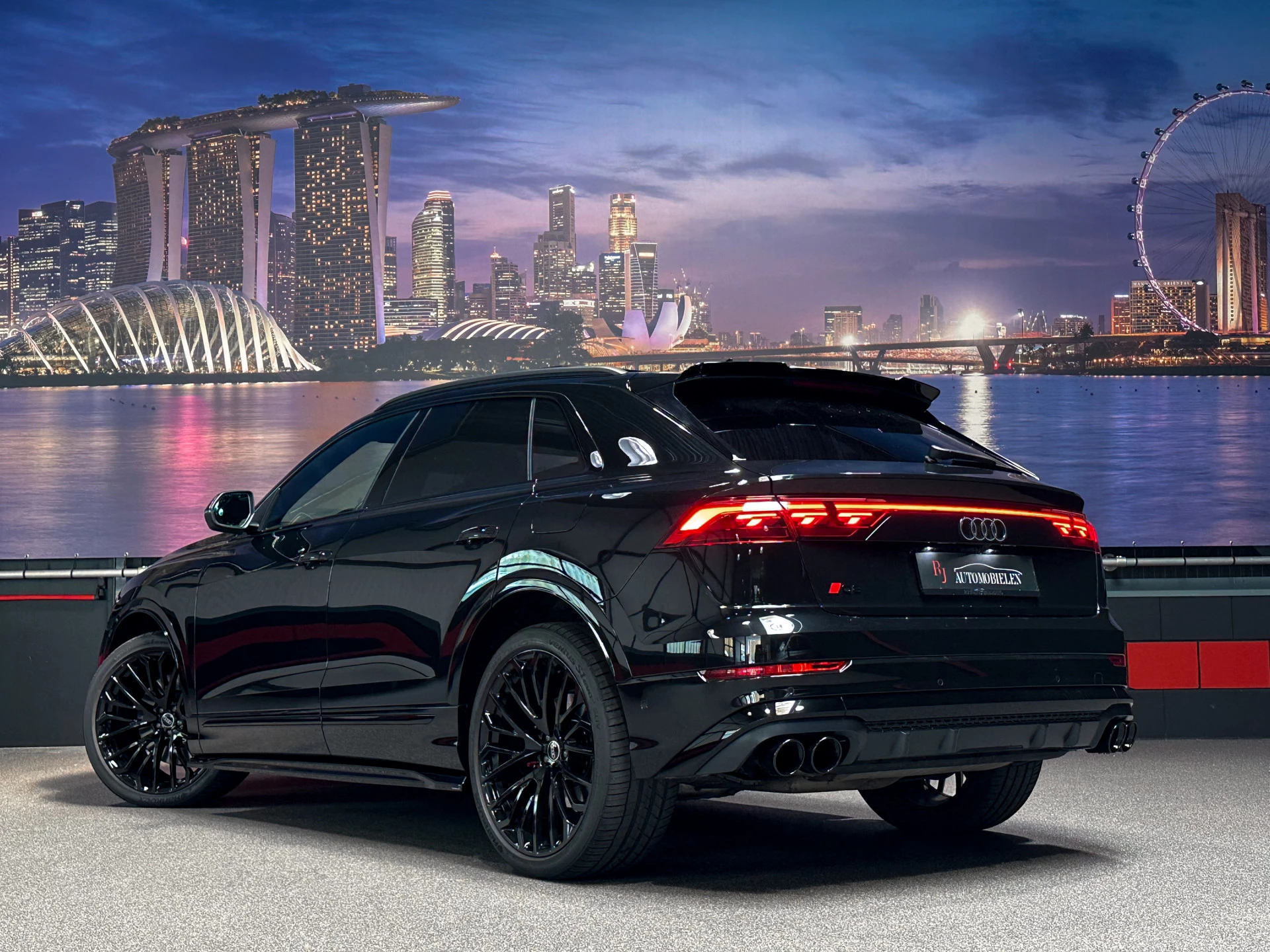 Hoofdafbeelding Audi Q8