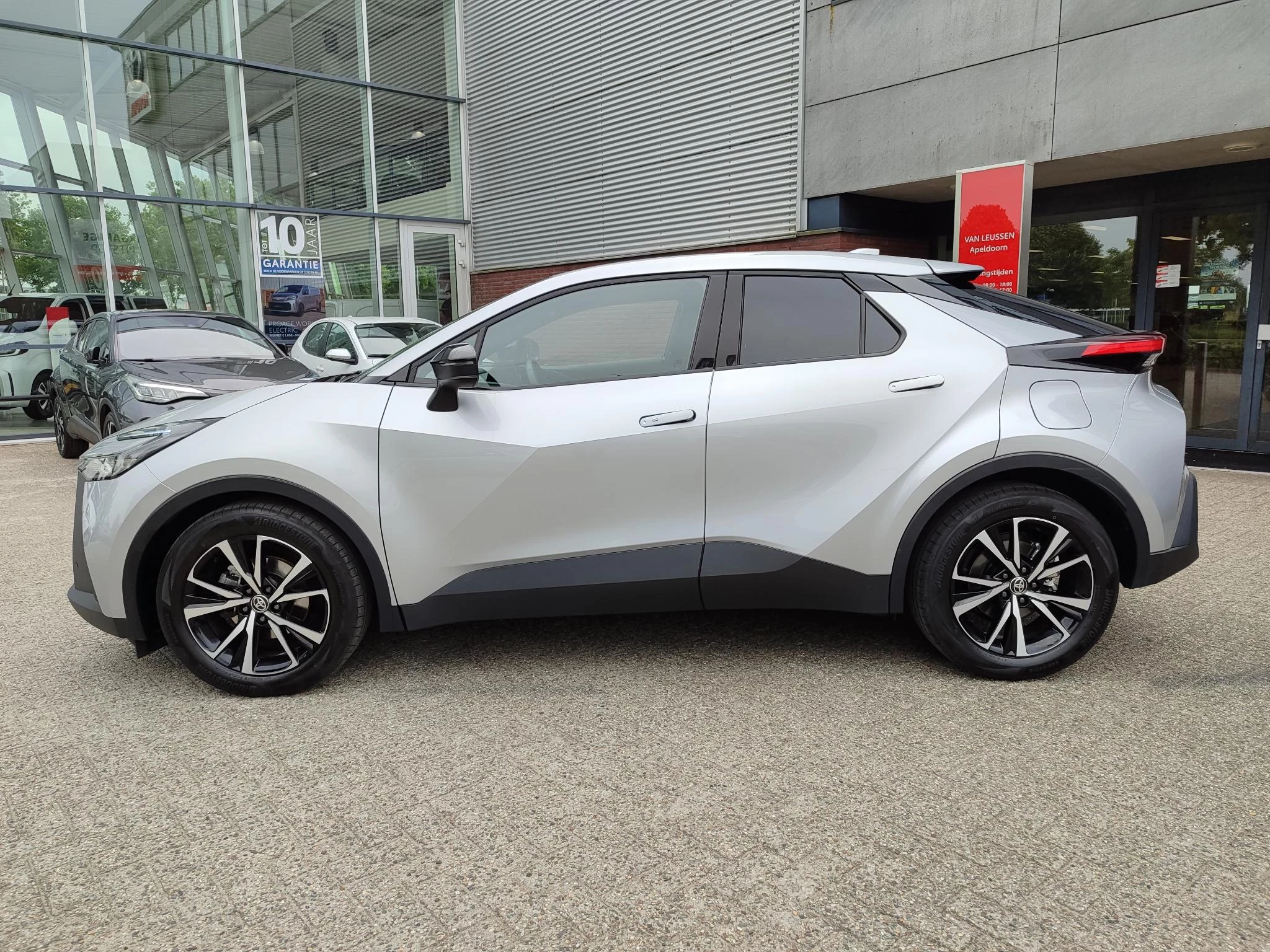 Hoofdafbeelding Toyota C-HR