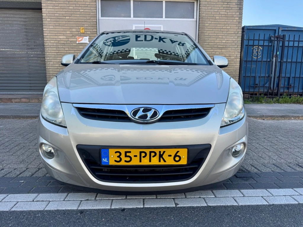 Hoofdafbeelding Hyundai i20