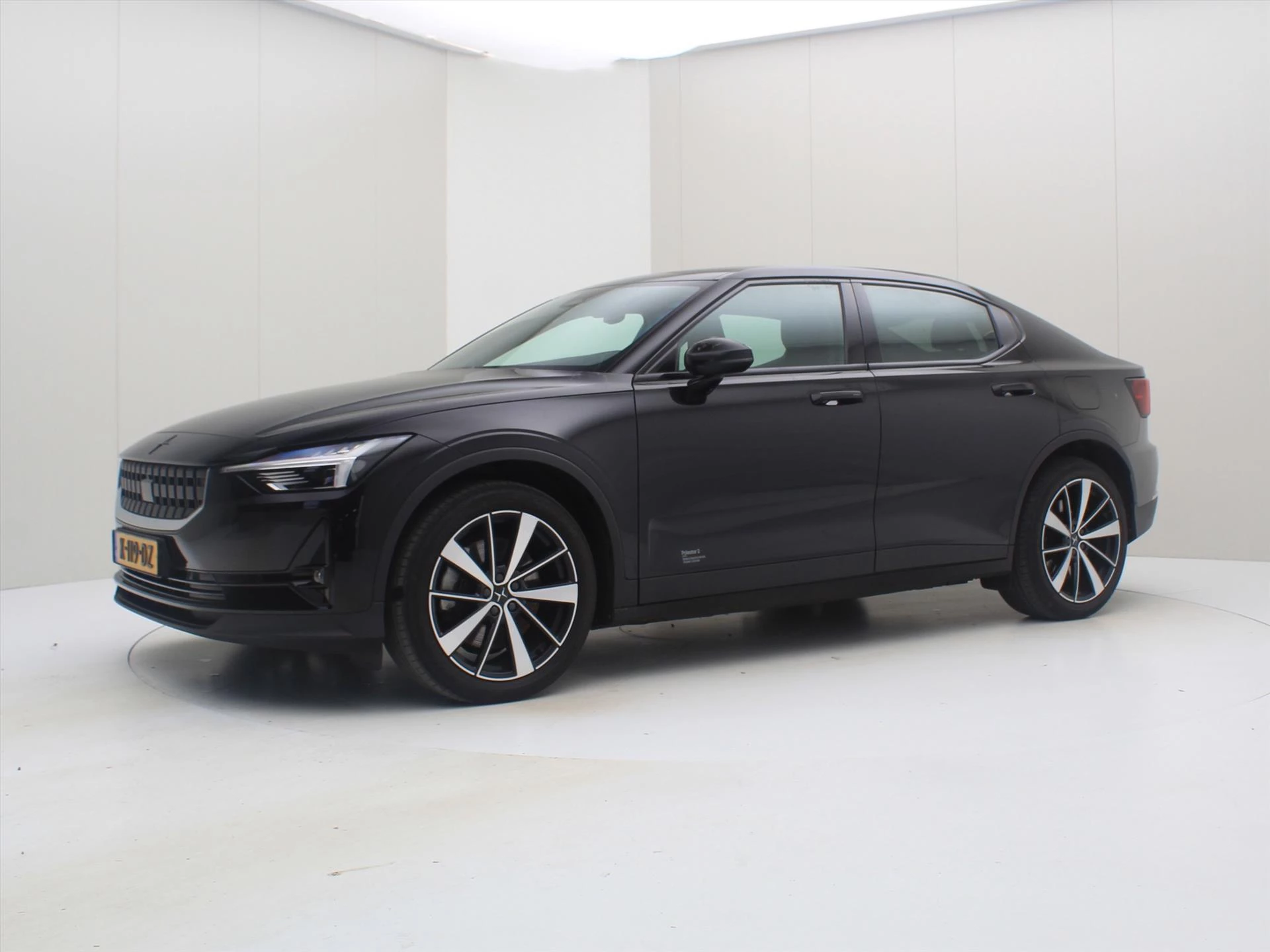 Hoofdafbeelding Polestar 2