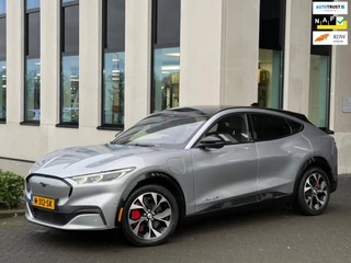 Ford Mustang Mach-E Extended AWD 98 kWh 4 wiel aangedreven, panoramadak, vele opties, 1 e eigenaar, NL auto met nap