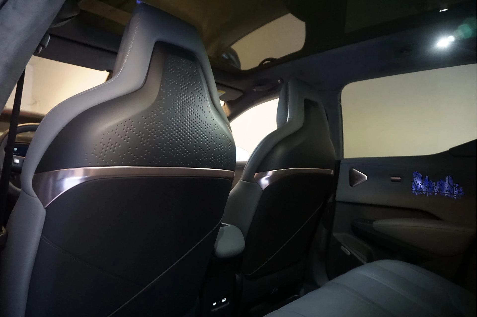 Hoofdafbeelding Volvo EX30