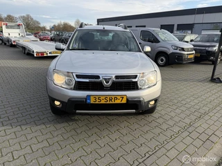 Dacia Duster 1.6 Lauréate 2wd mooie auto