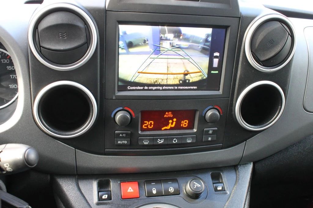 Hoofdafbeelding Peugeot Partner