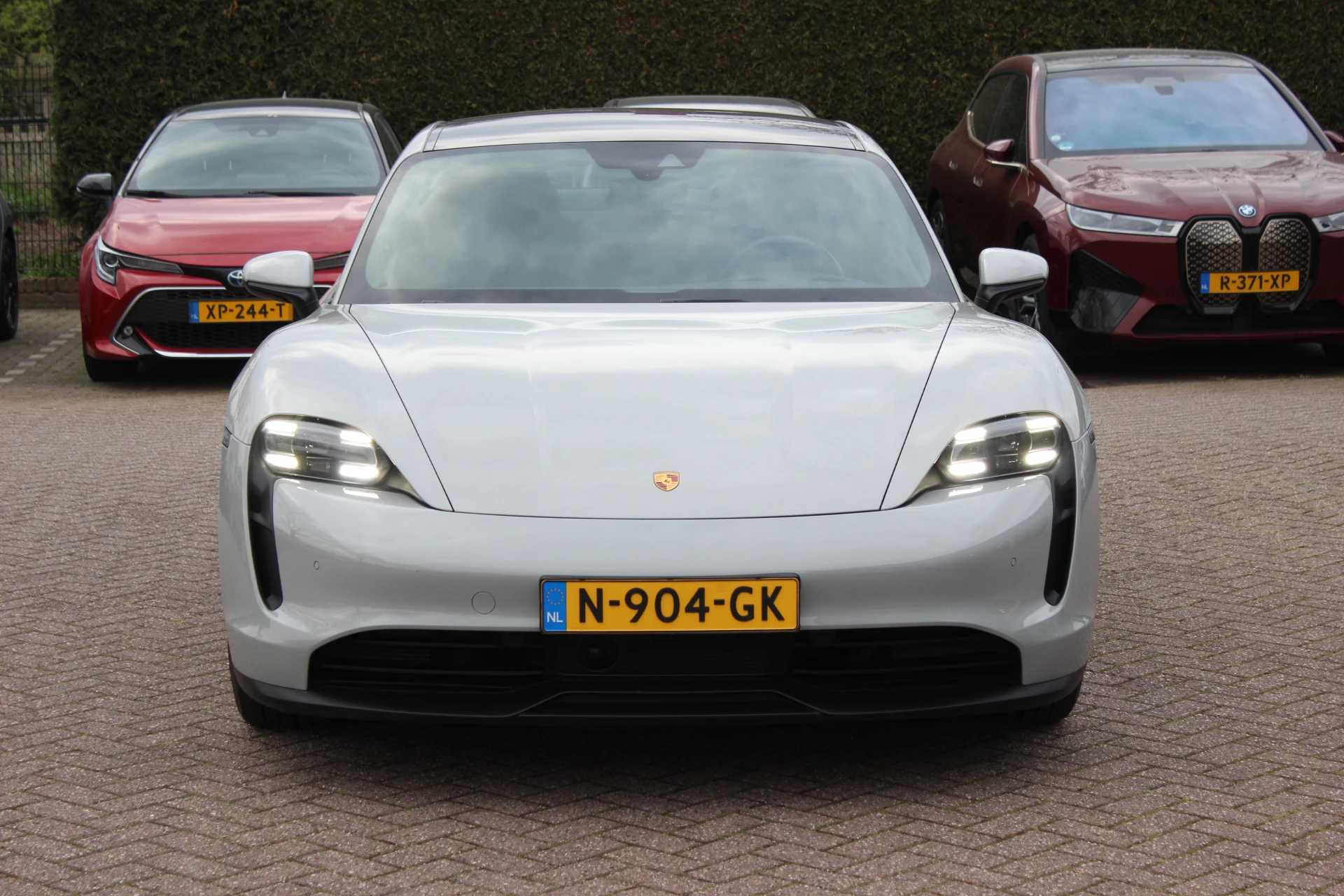Hoofdafbeelding Porsche Taycan