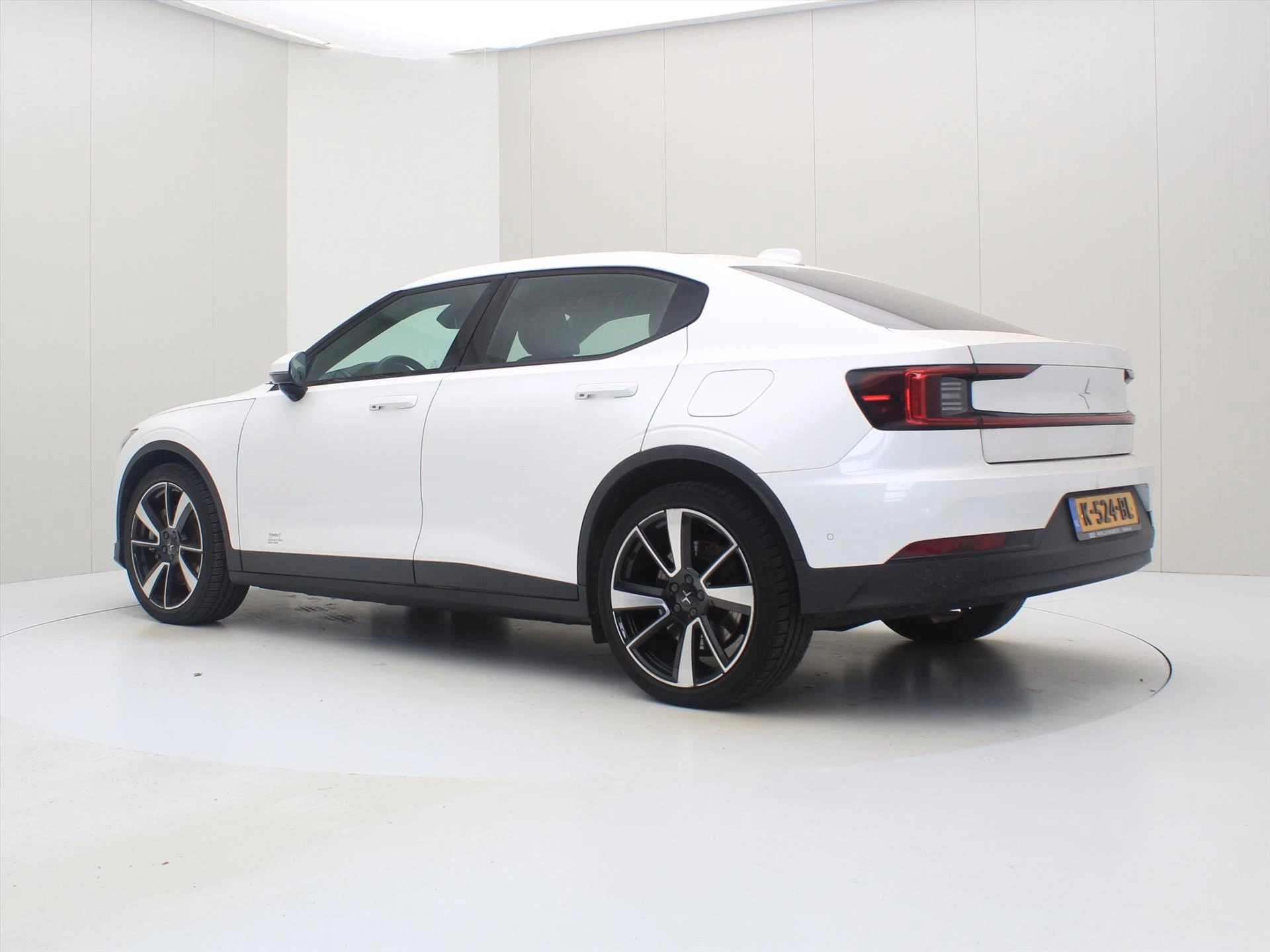 Hoofdafbeelding Polestar 2