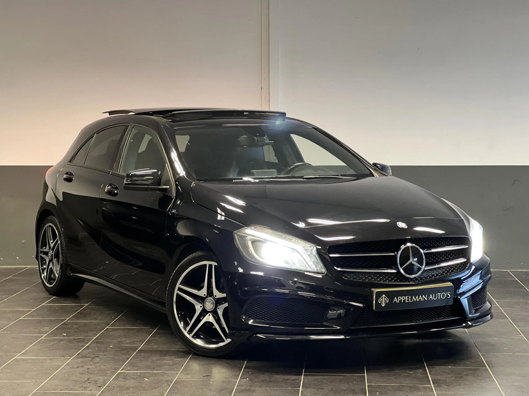 Hoofdafbeelding Mercedes-Benz A-Klasse