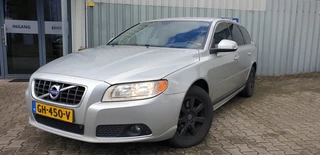 Hoofdafbeelding Volvo V70 Volvo V70 2.4 D5 206 pk Automaat PDC v+a