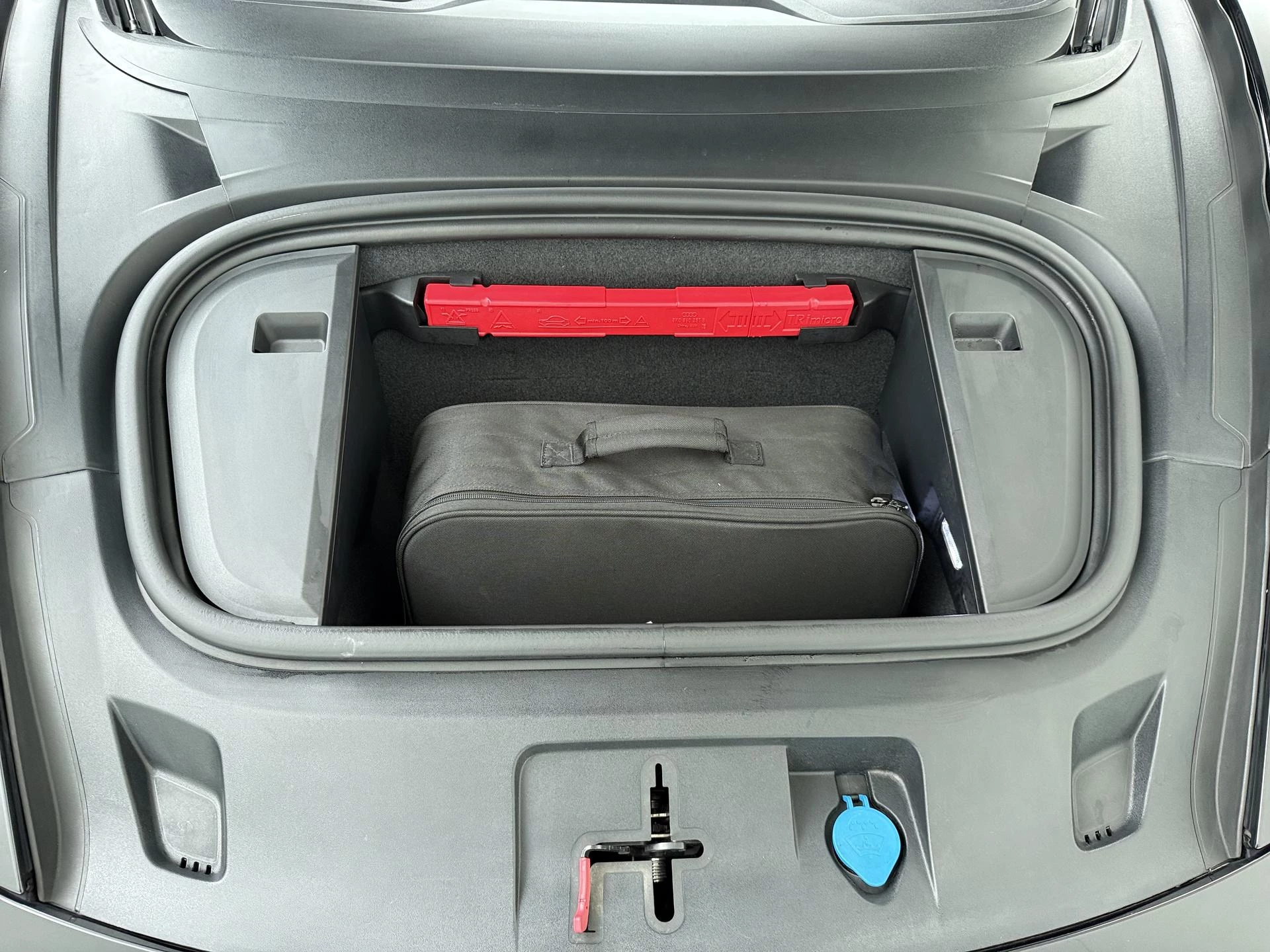 Hoofdafbeelding Porsche Taycan