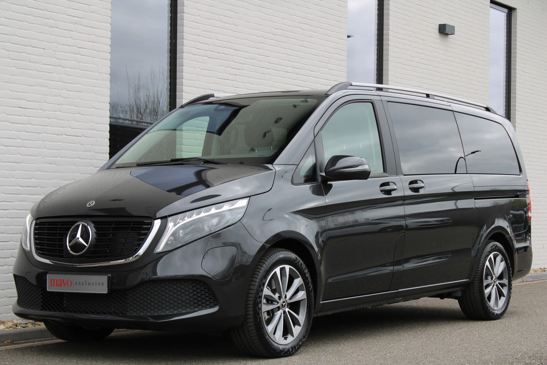 Hoofdafbeelding Mercedes-Benz EQV