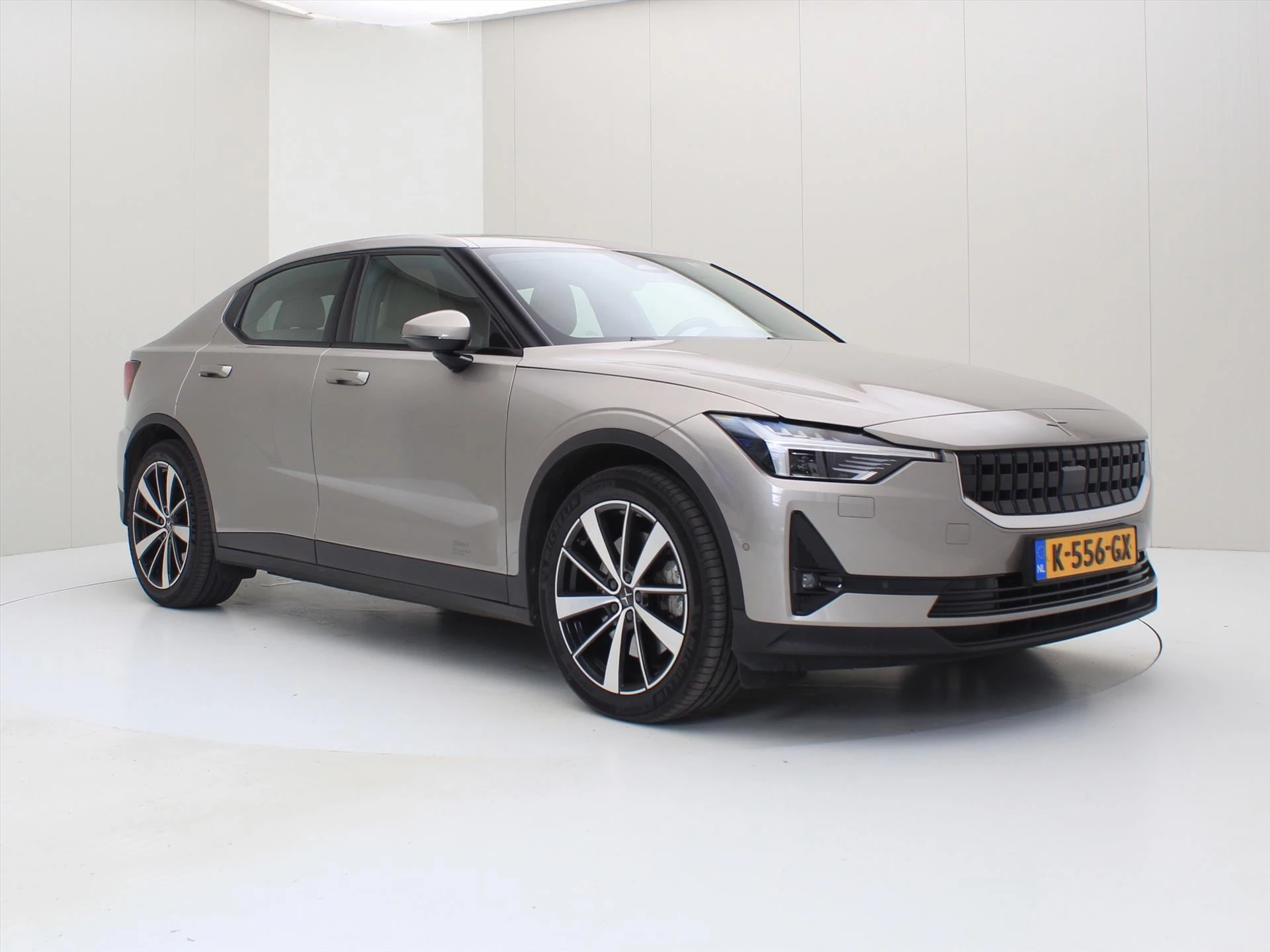Hoofdafbeelding Polestar 2