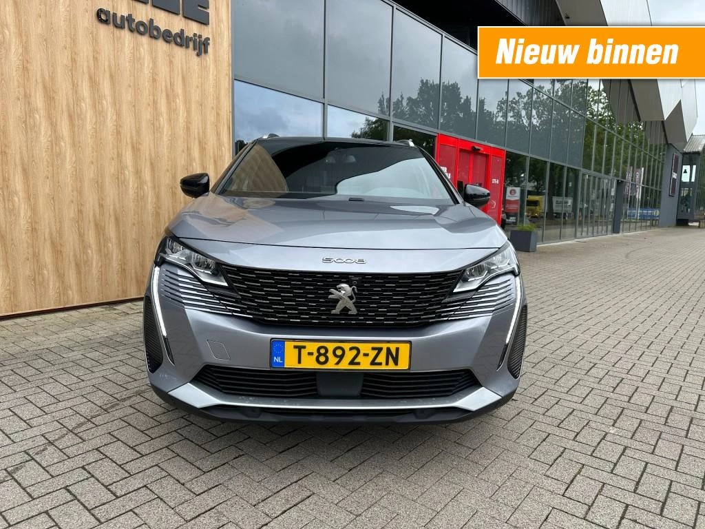 Hoofdafbeelding Peugeot 5008