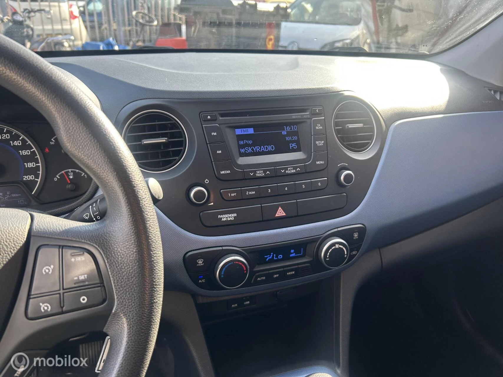 Hoofdafbeelding Hyundai i10