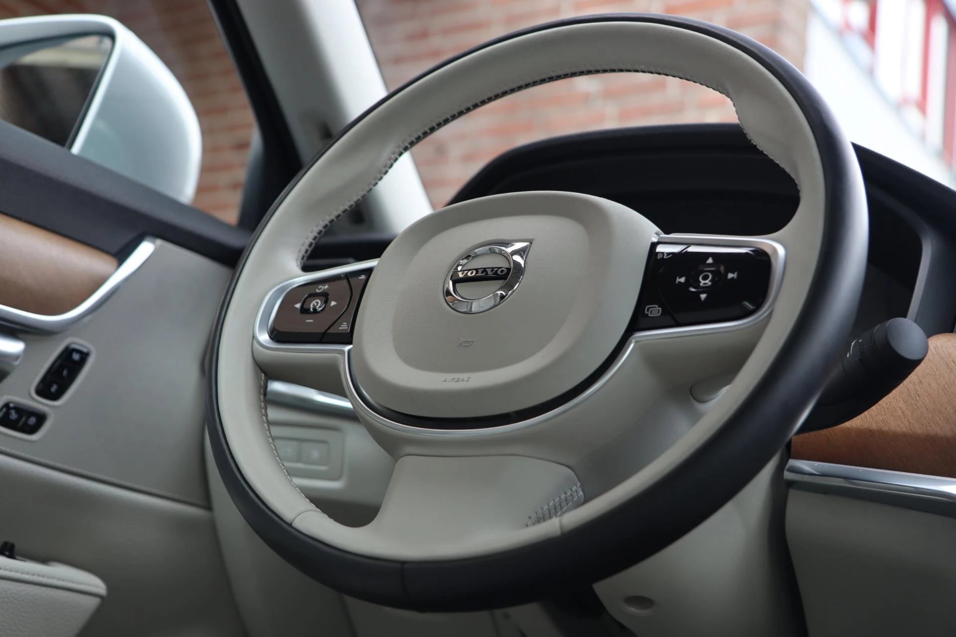 Hoofdafbeelding Volvo S90