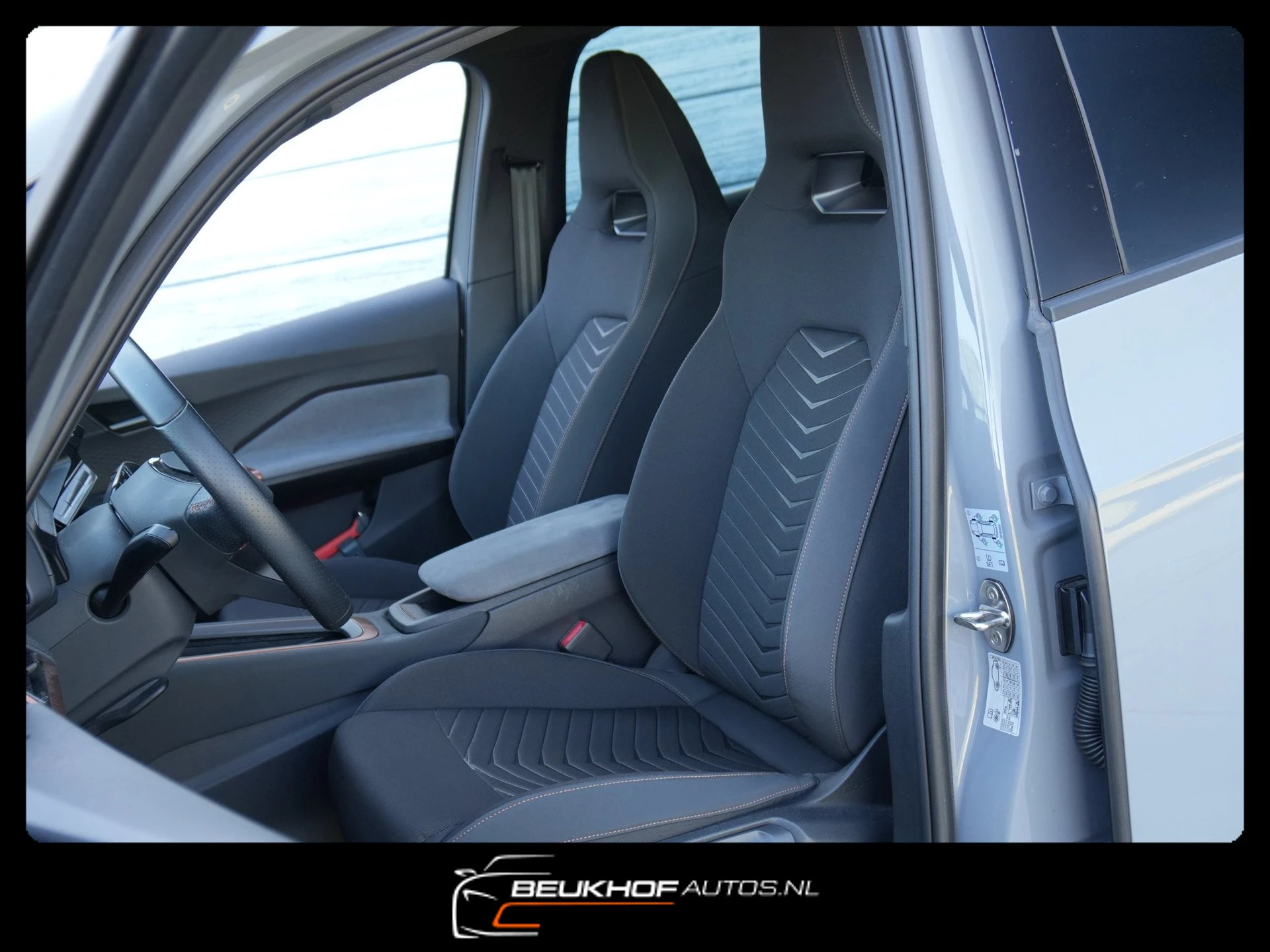 Hoofdafbeelding CUPRA Born