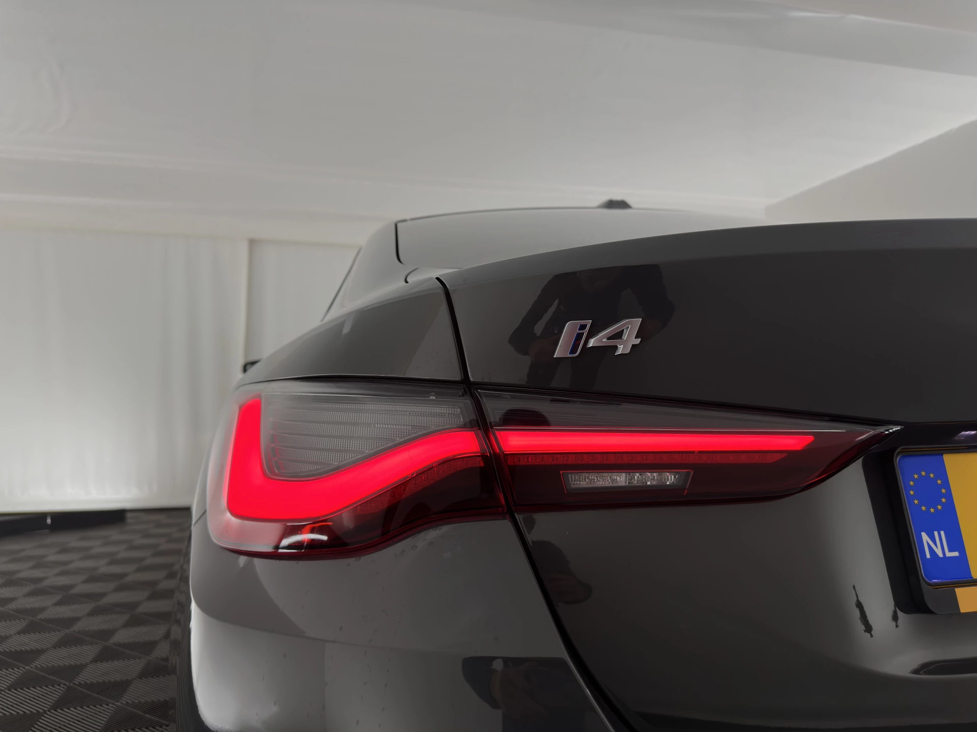 Hoofdafbeelding BMW i4