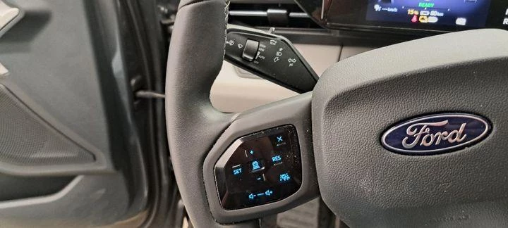 Hoofdafbeelding Ford Explorer