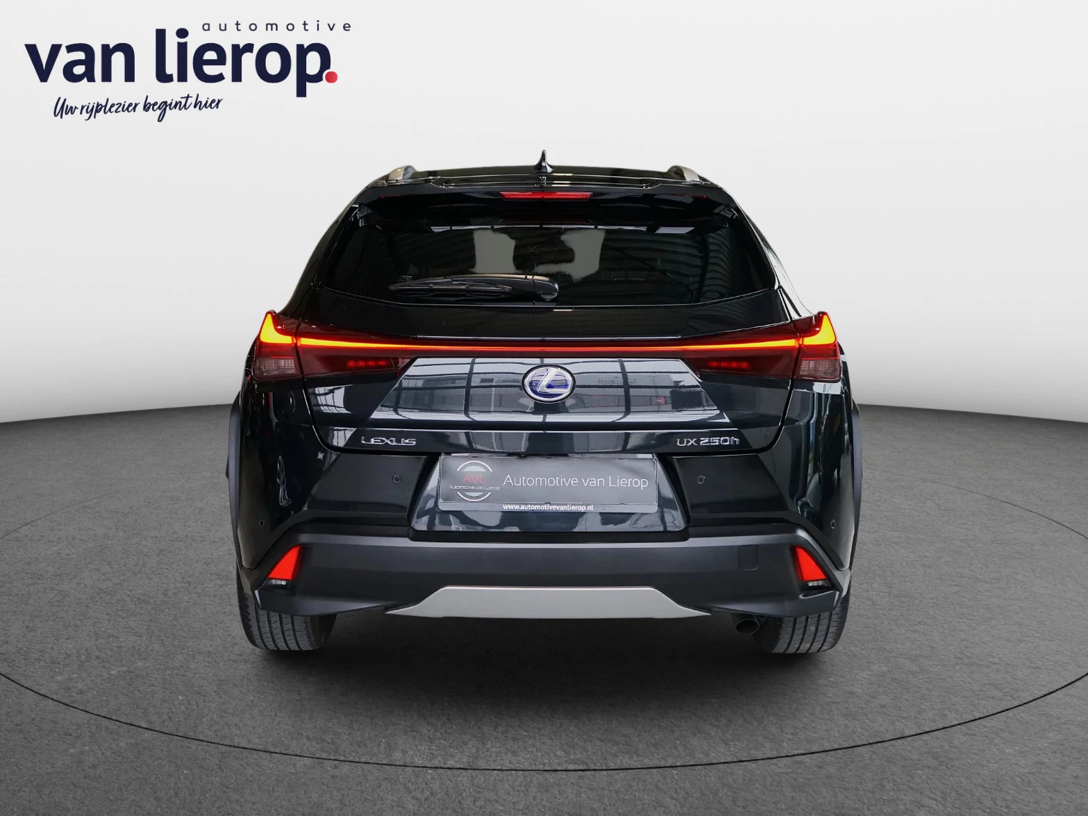 Hoofdafbeelding Lexus UX