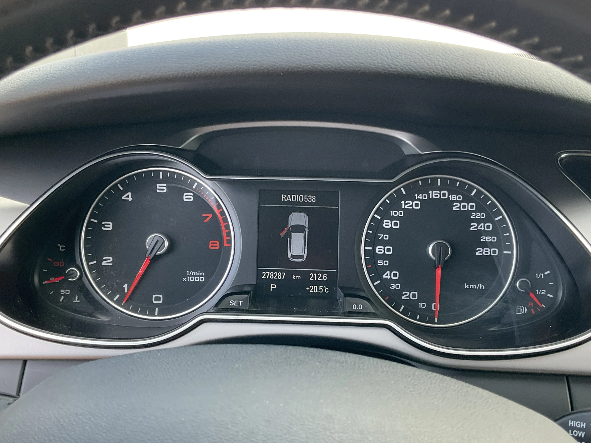Hoofdafbeelding Audi A4