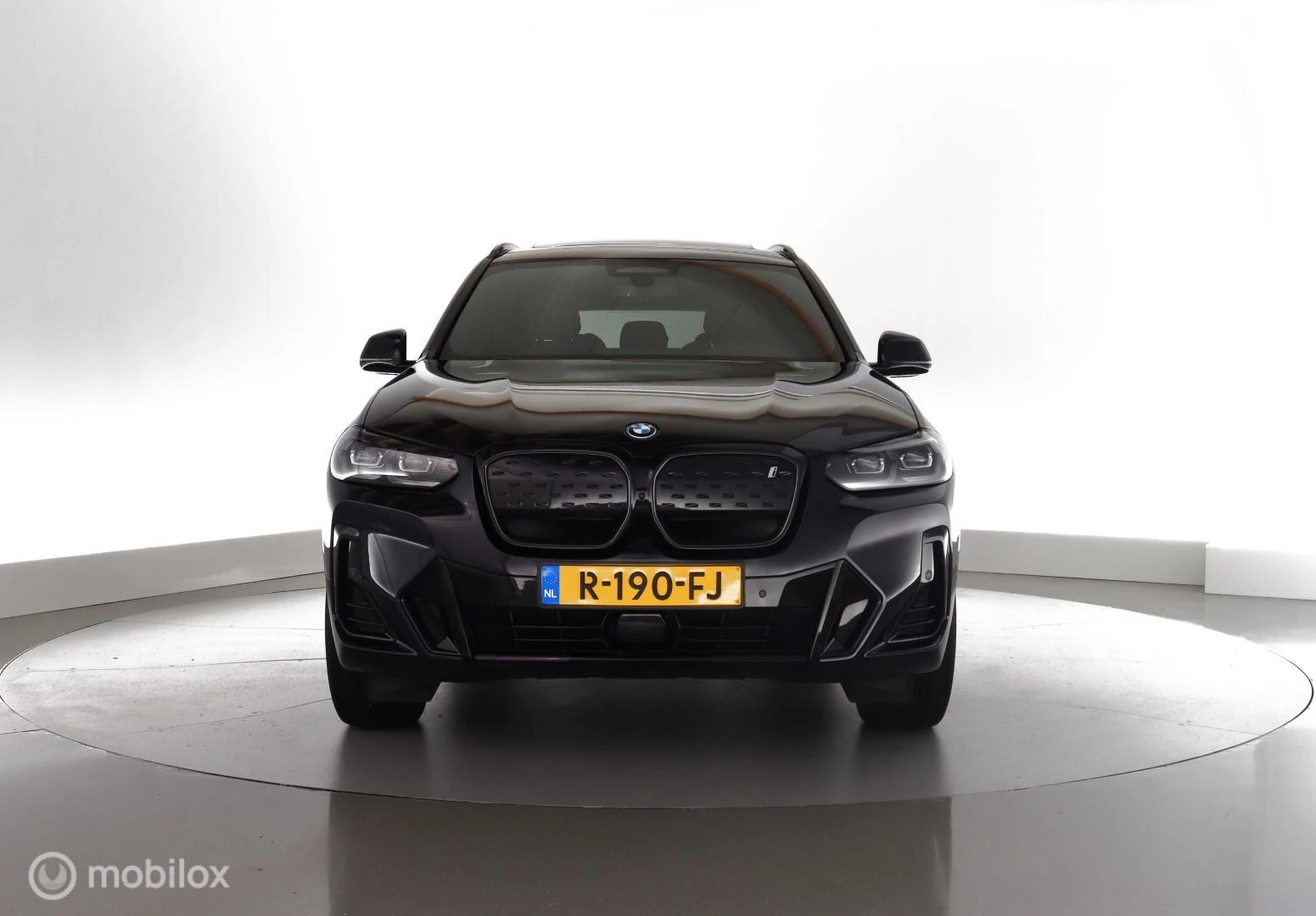 Hoofdafbeelding BMW iX3