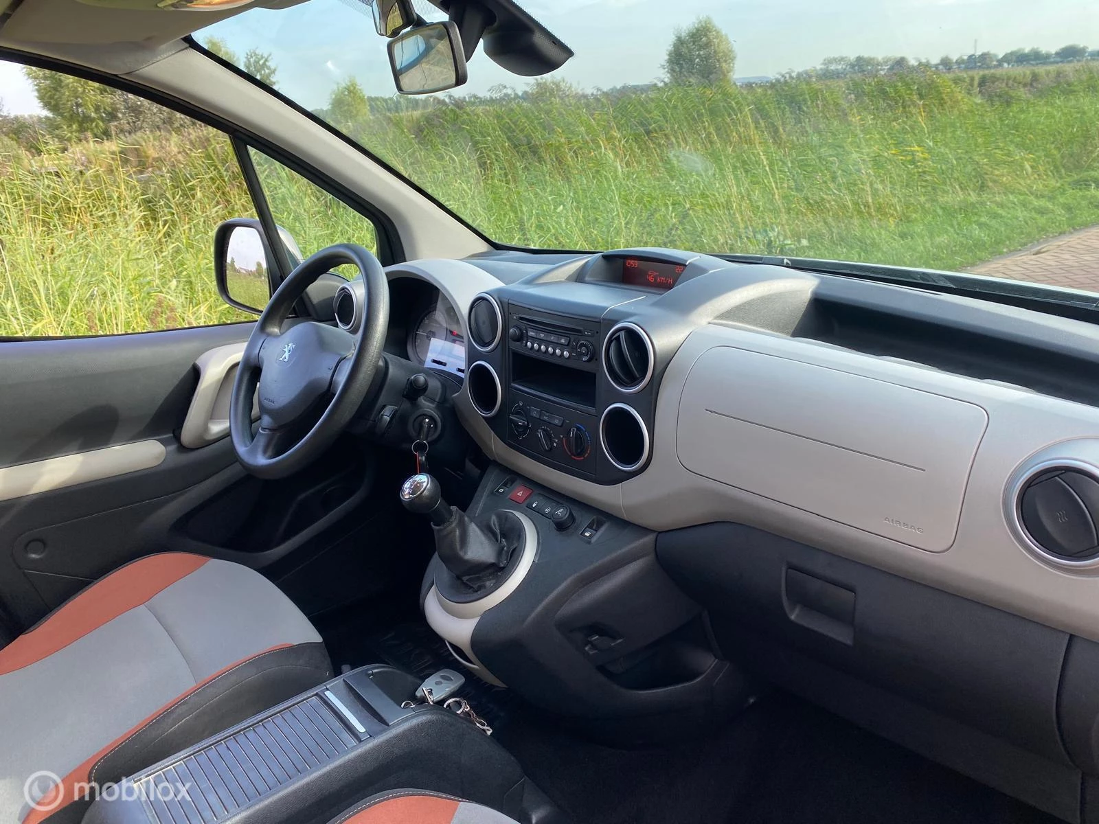 Hoofdafbeelding Peugeot Partner