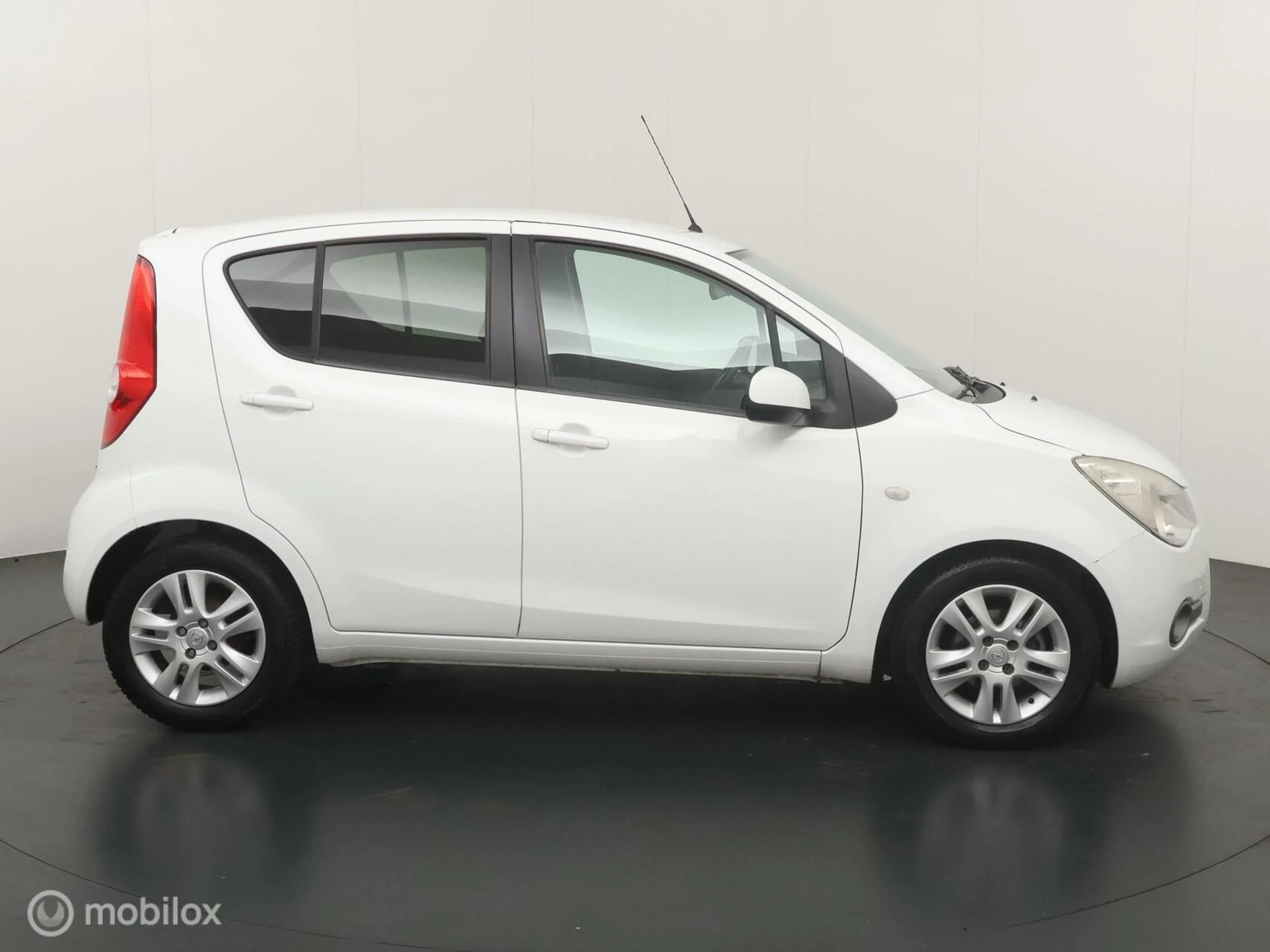 Hoofdafbeelding Opel Agila