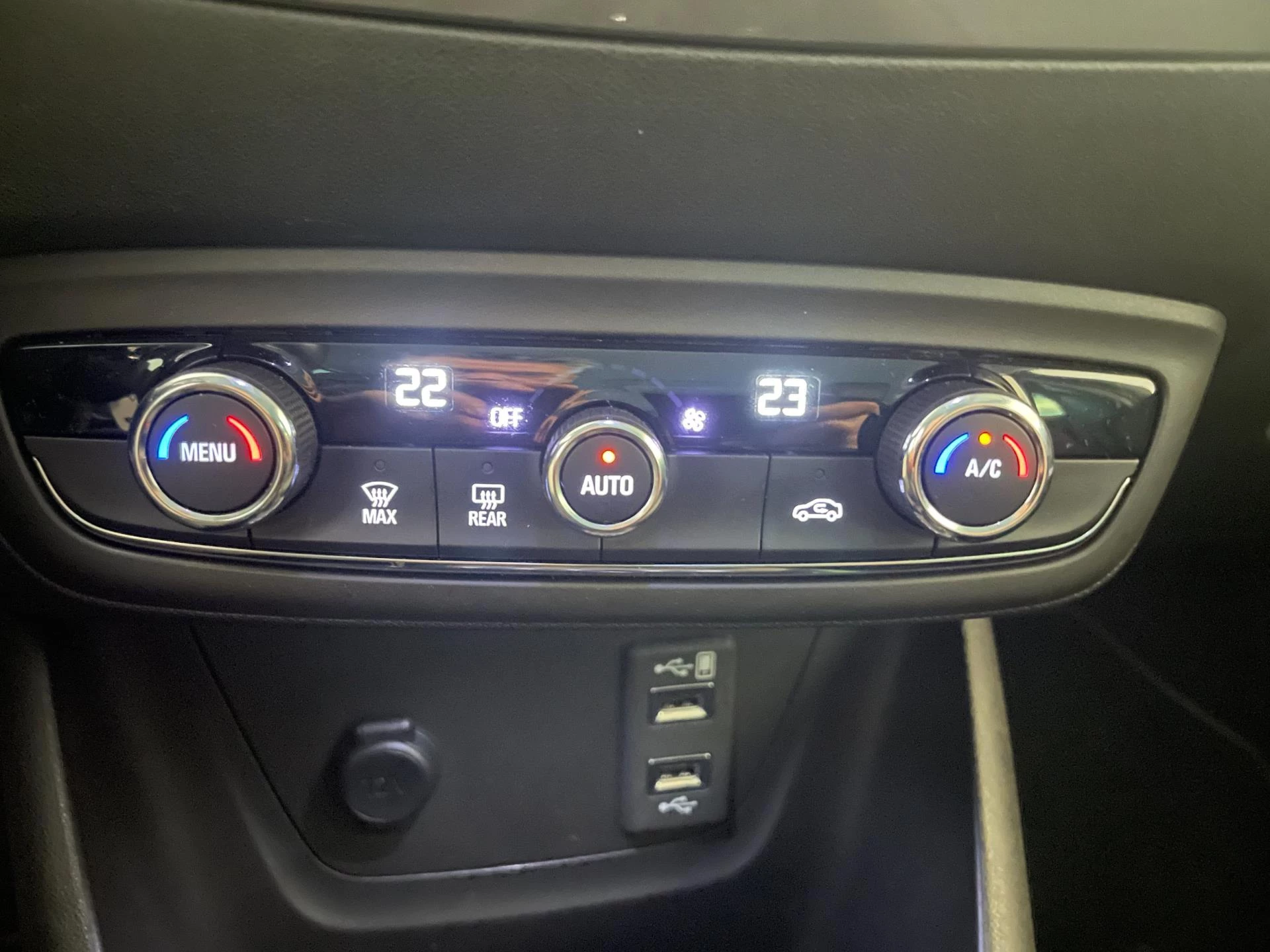 Hoofdafbeelding Opel Crossland