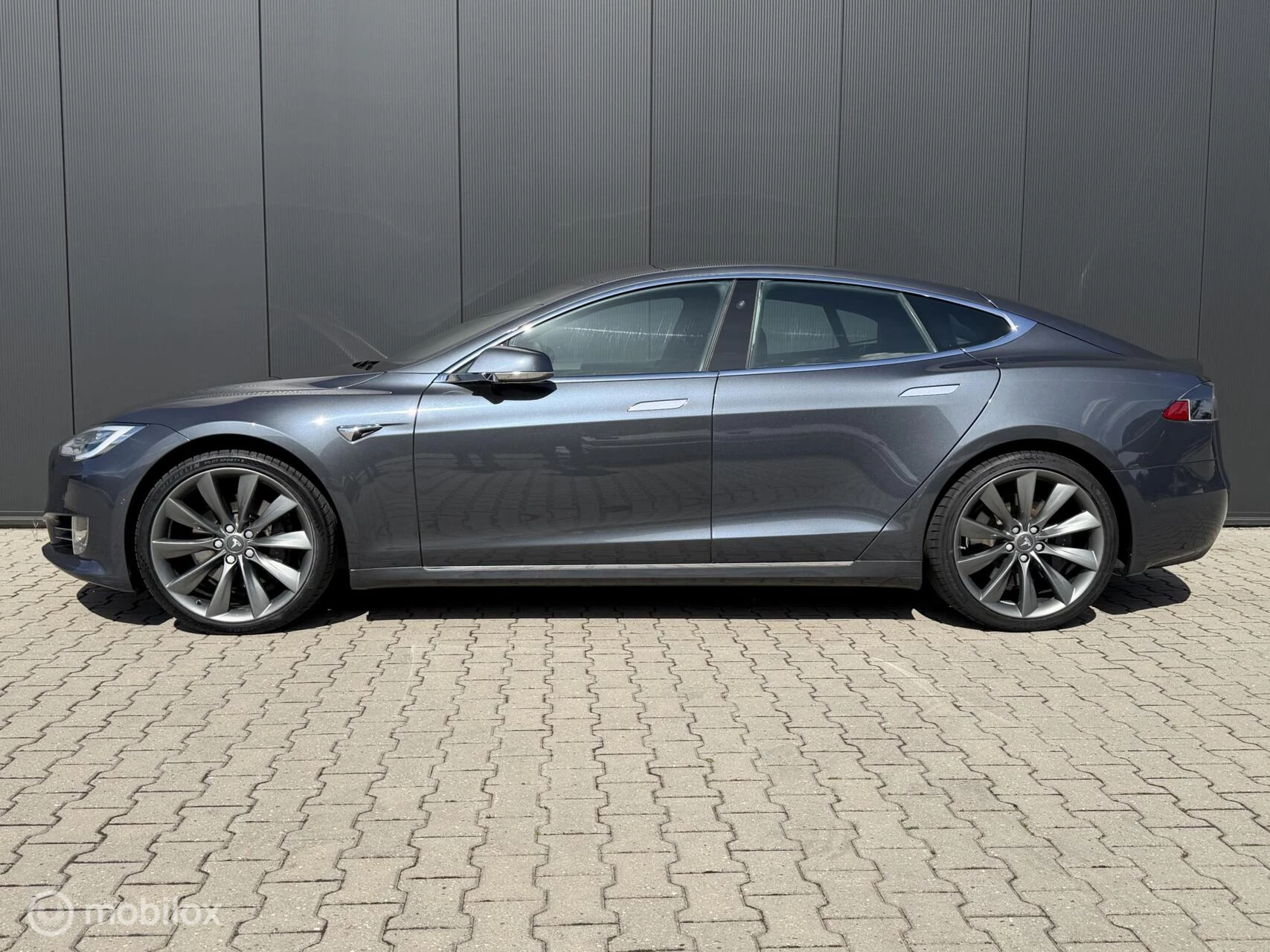 Hoofdafbeelding Tesla Model S