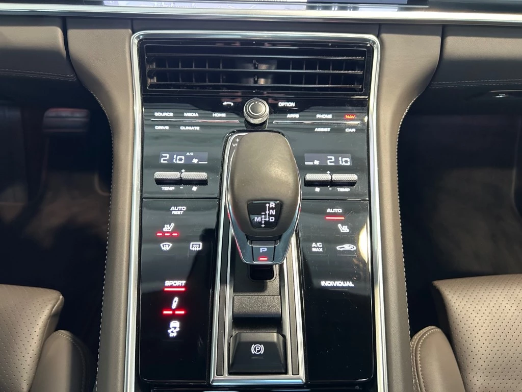 Hoofdafbeelding Porsche Panamera