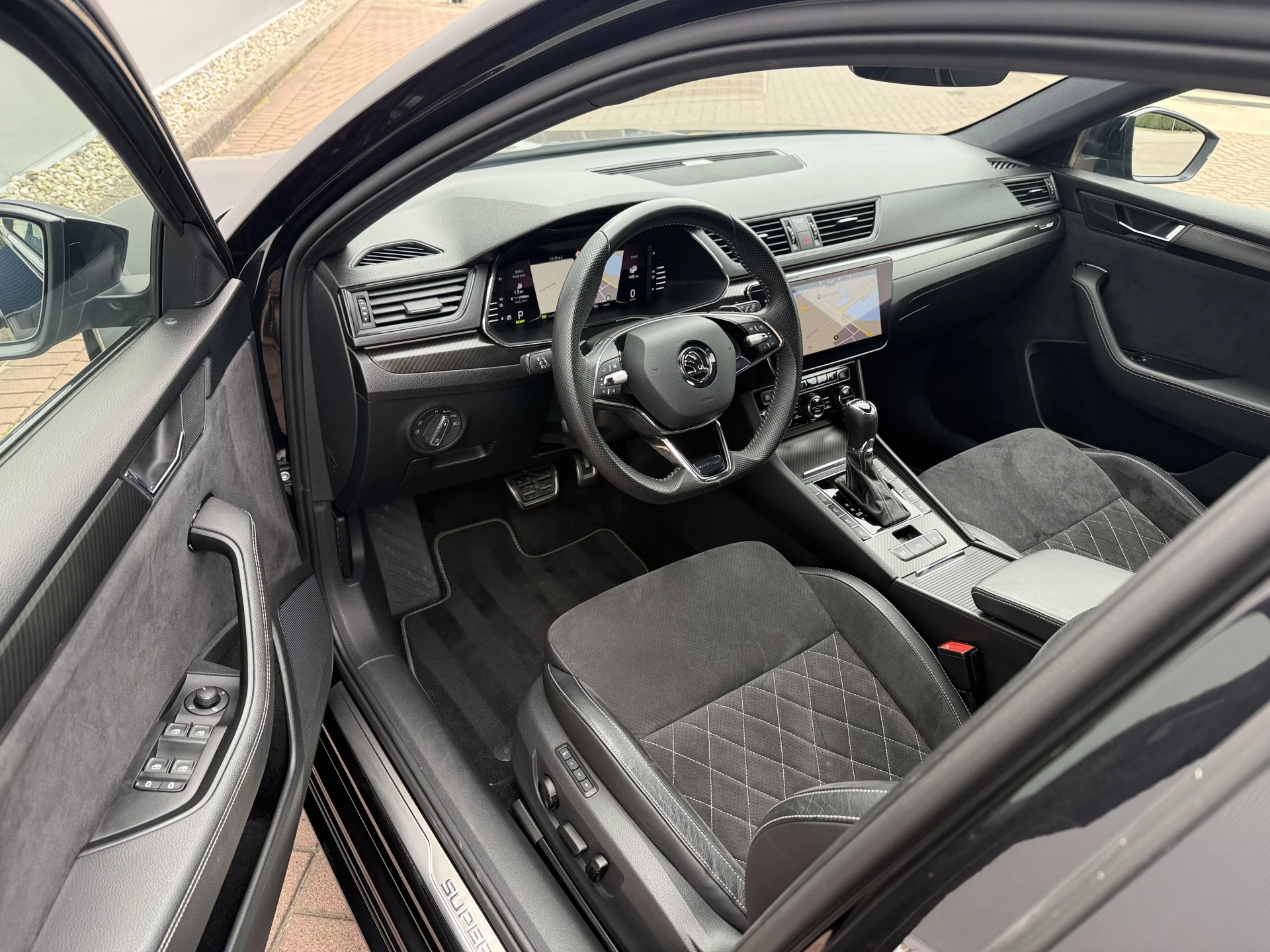 Hoofdafbeelding Škoda Superb
