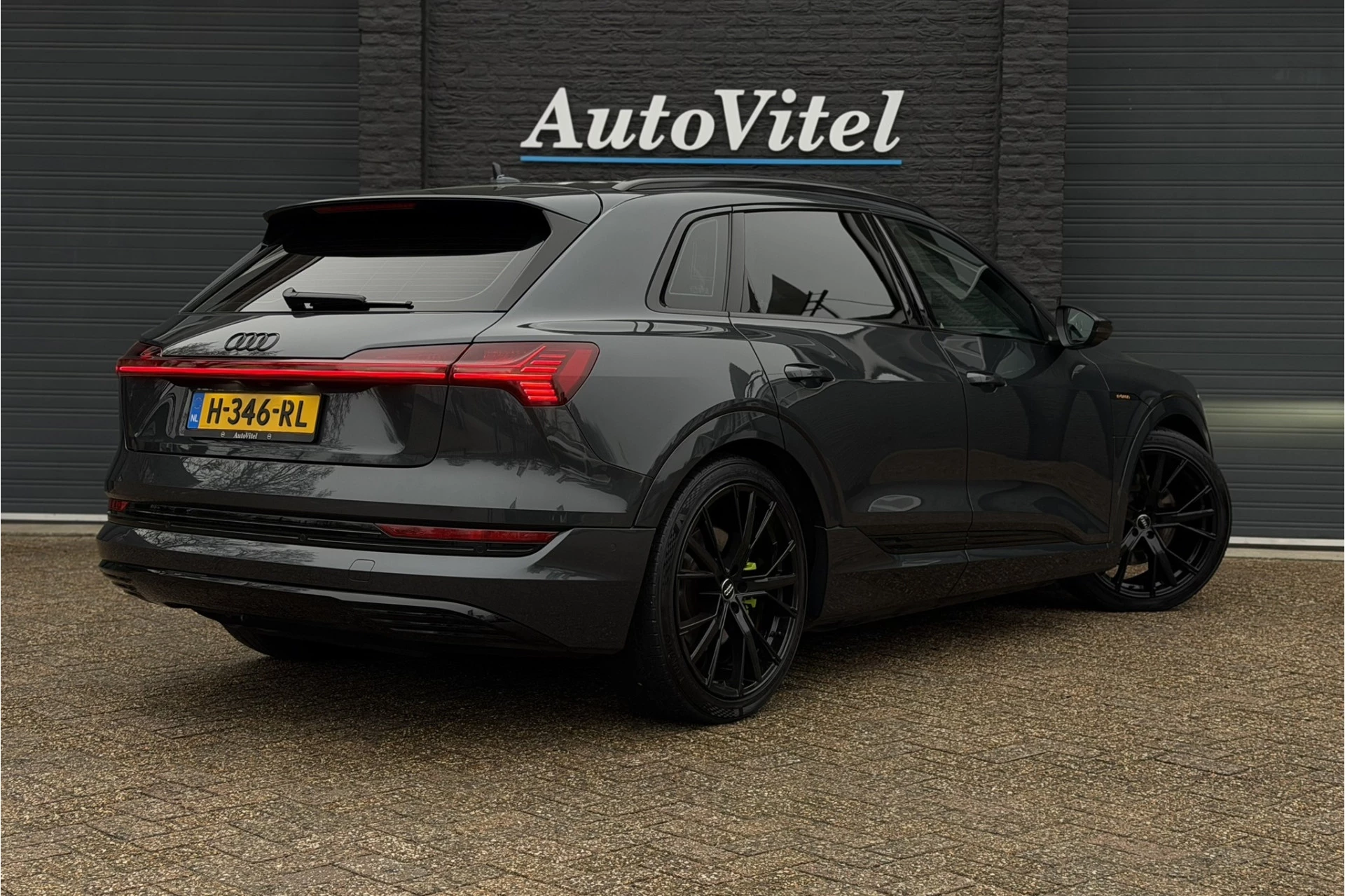 Hoofdafbeelding Audi e-tron