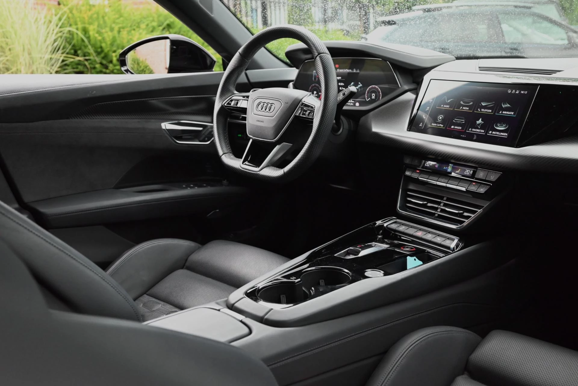 Hoofdafbeelding Audi e-tron GT