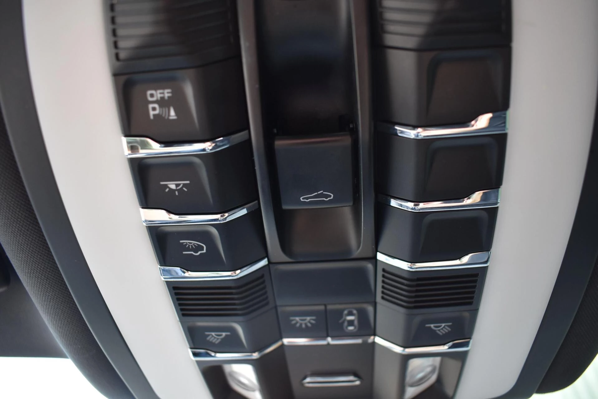 Hoofdafbeelding Porsche Macan